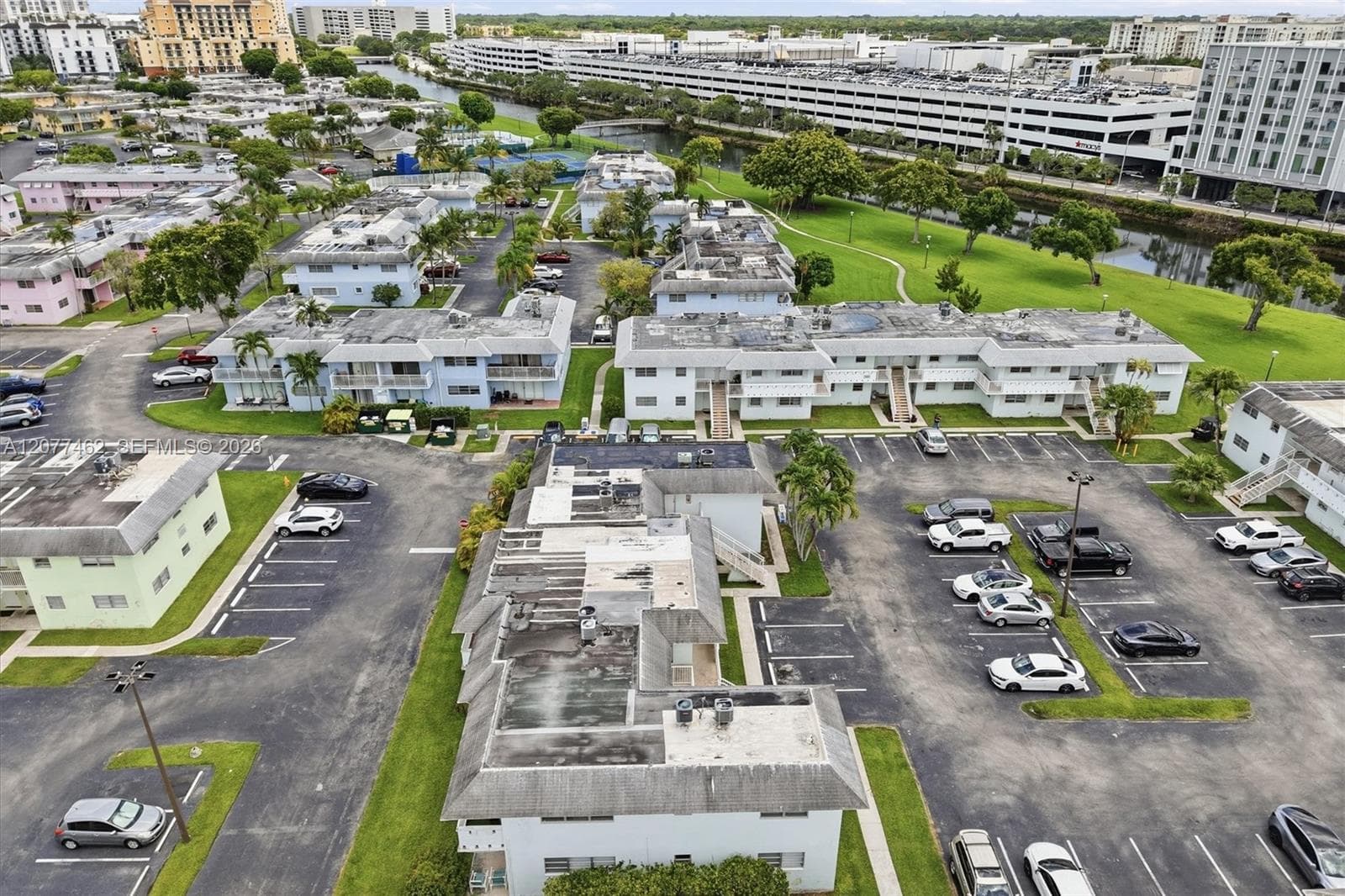 VILLAGE AT DADELAND CONDO · #H121 in Miami - Photo 24