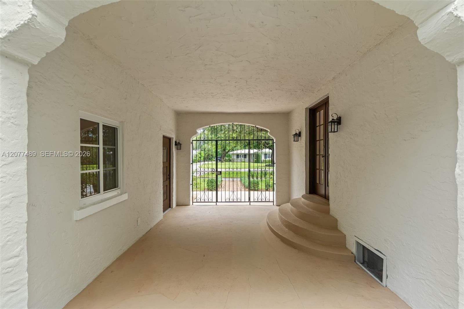 1202 Granada Blvd photo 32