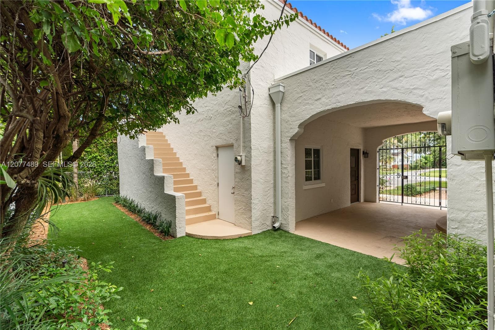 1202 Granada Blvd photo 33