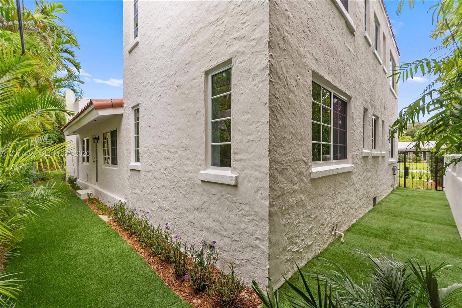 1202 Granada Blvd photo 48