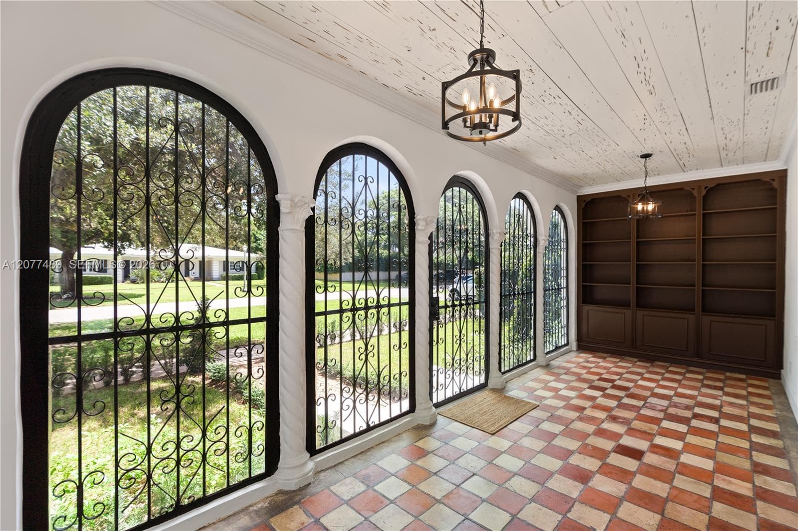 1202 Granada Blvd photo 8