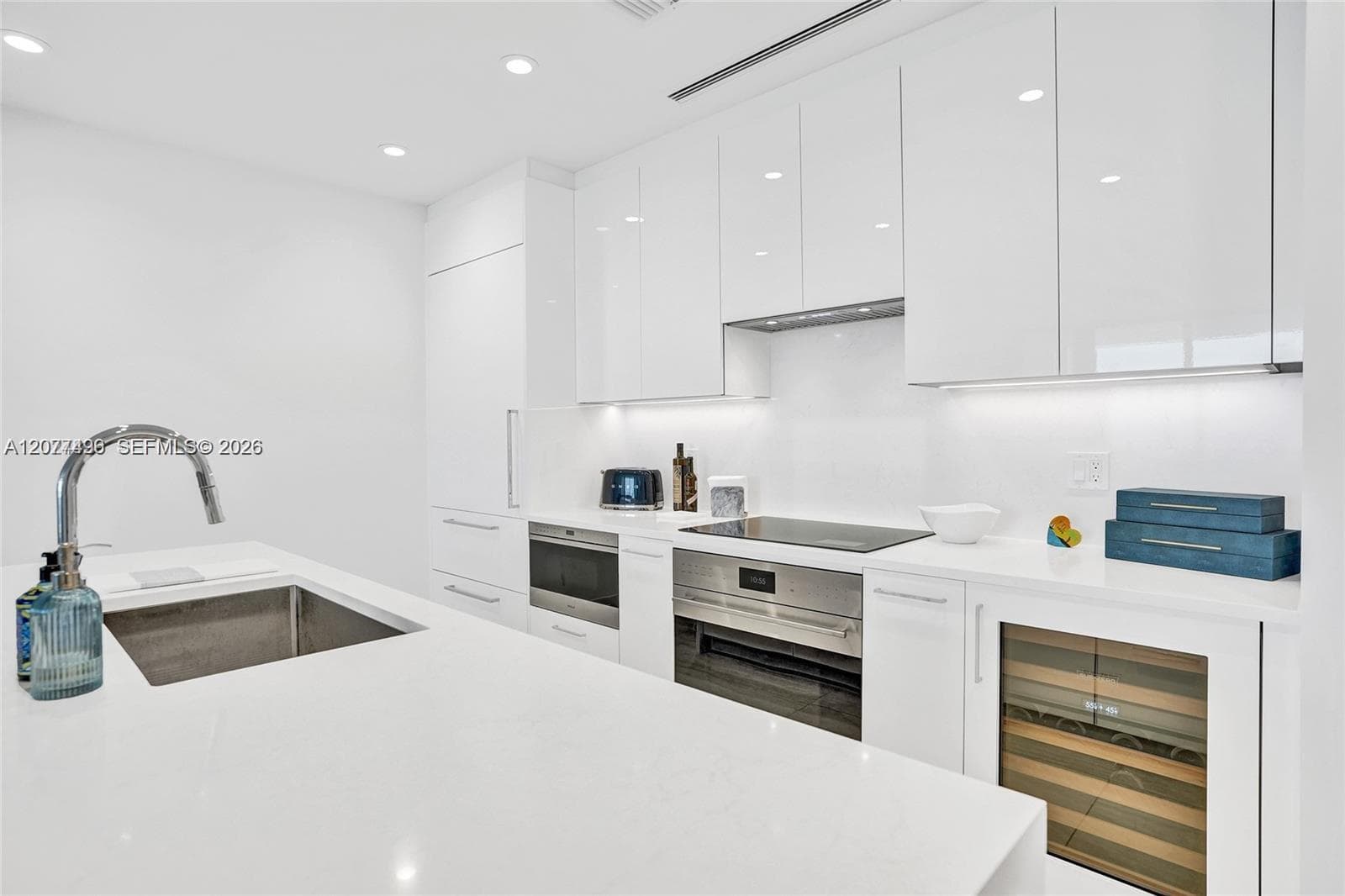 Selene Oceanfront Residences · #1403 in Fort Lauderdale - Photo 47