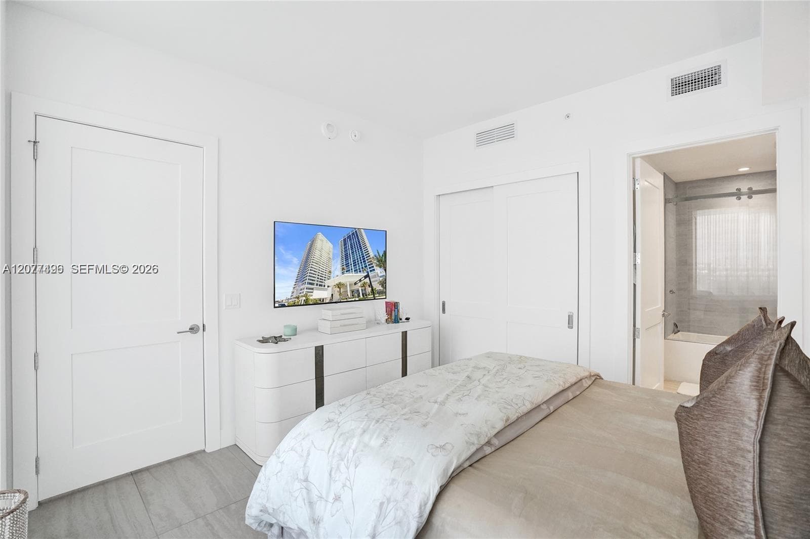 Selene Oceanfront Residences · #1403 in Fort Lauderdale - Photo 64