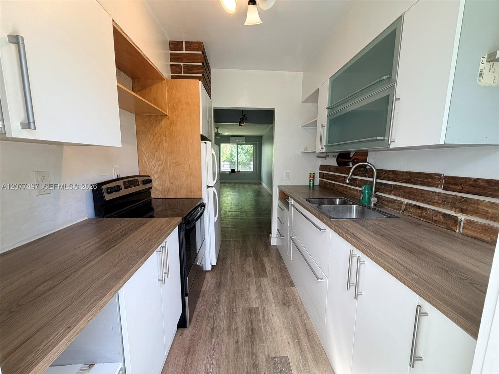 MANOR GARDENS CONDO · #D in Bay Harbor Islands - Photo 6