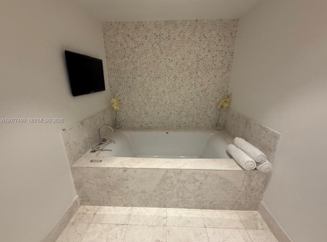 Jade Ocean · #1807 in Sunny Isles Beach - Photo 13