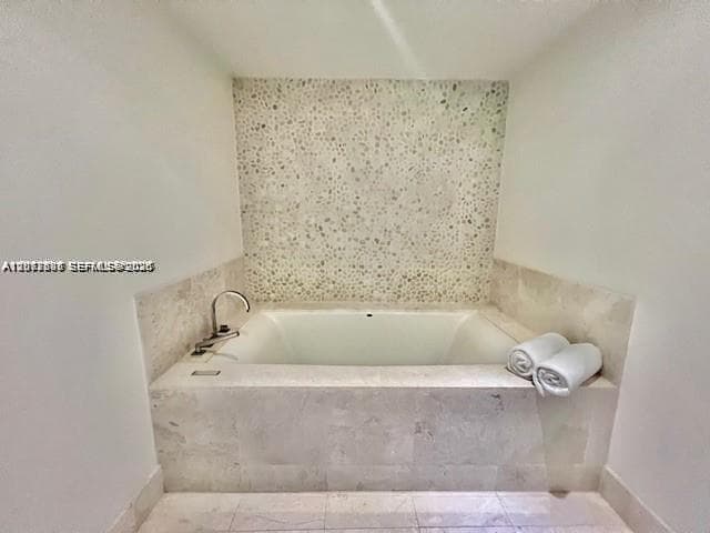 Jade Ocean · #1007 in Sunny Isles Beach - Photo 12