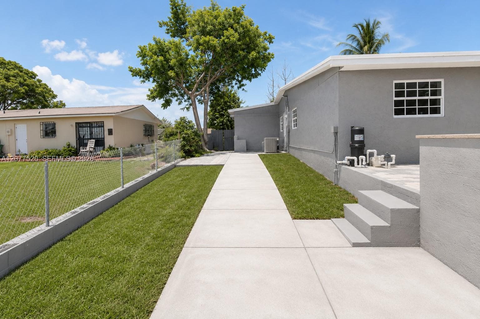 14494 SW 299th Ter photo 5