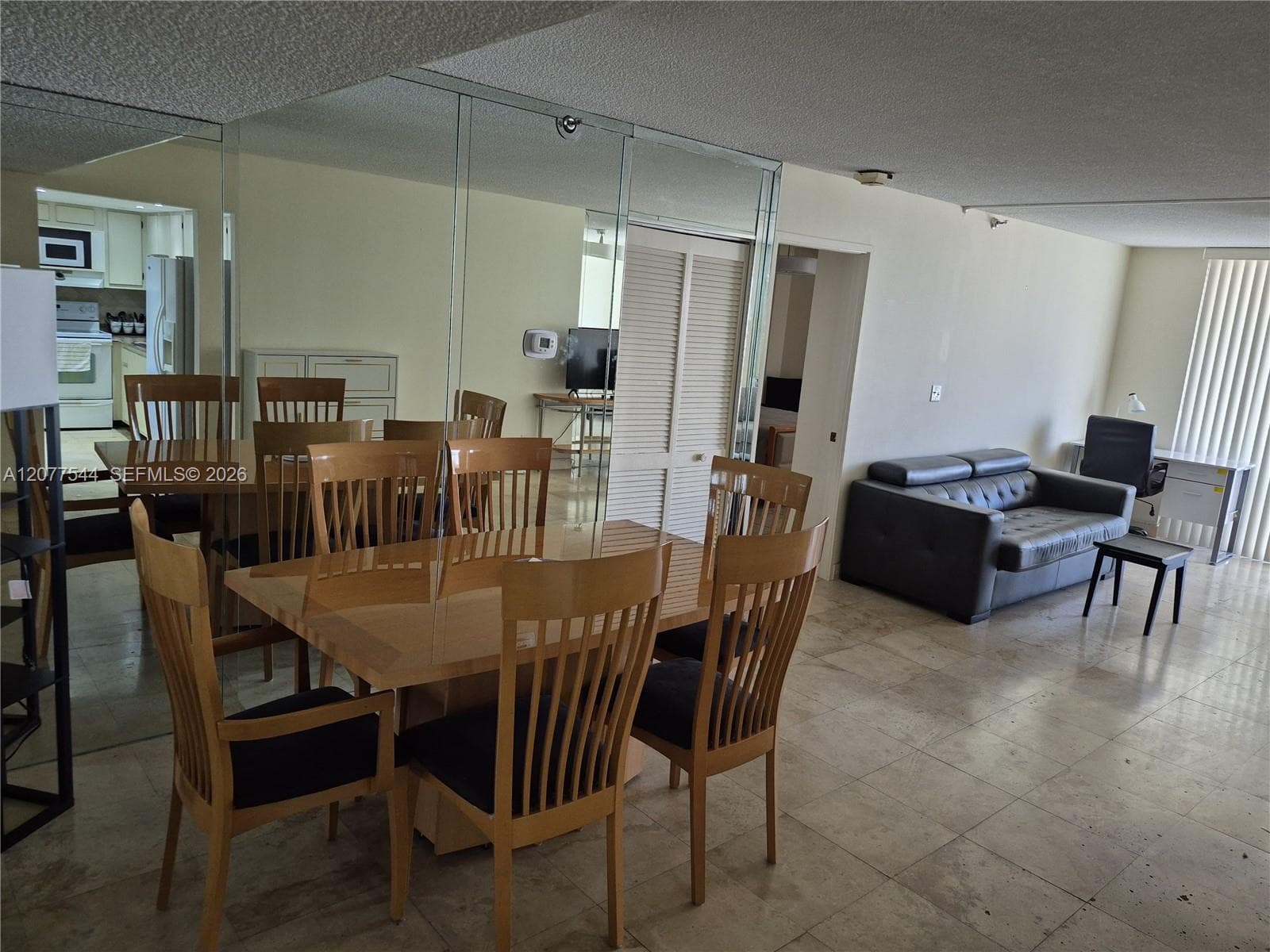 WINSTON TOWERS 700 CONDO · #903 in Sunny Isles Beach - Photo 5