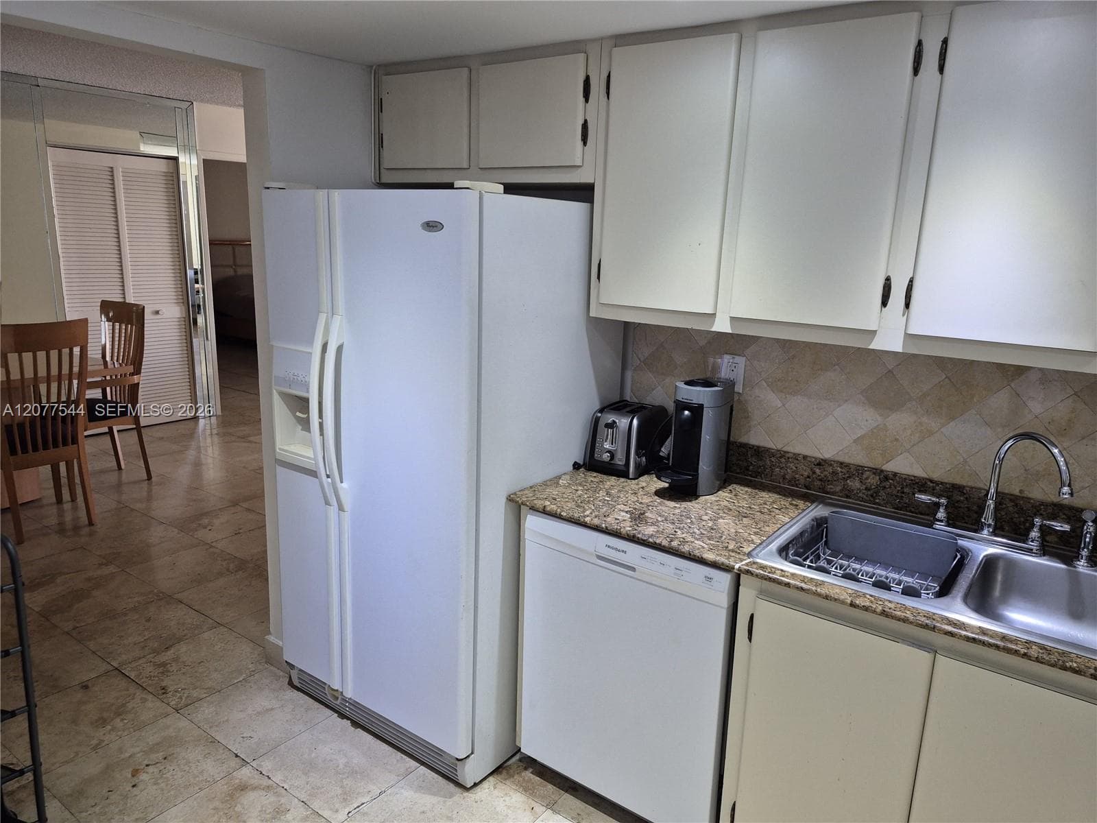 WINSTON TOWERS 700 CONDO · #903 in Sunny Isles Beach - Photo 14
