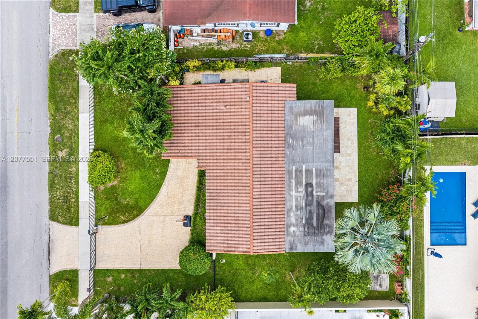 1435 SW 78th Ct photo 34