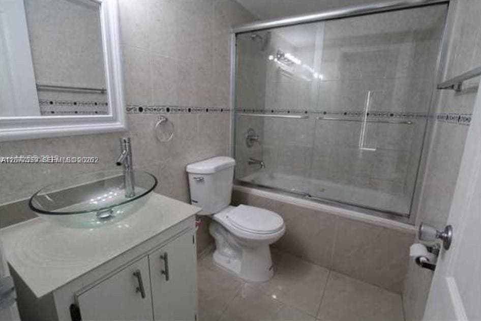 WESTLAND GARDENS CONDO · #406 in Hialeah - Photo 4
