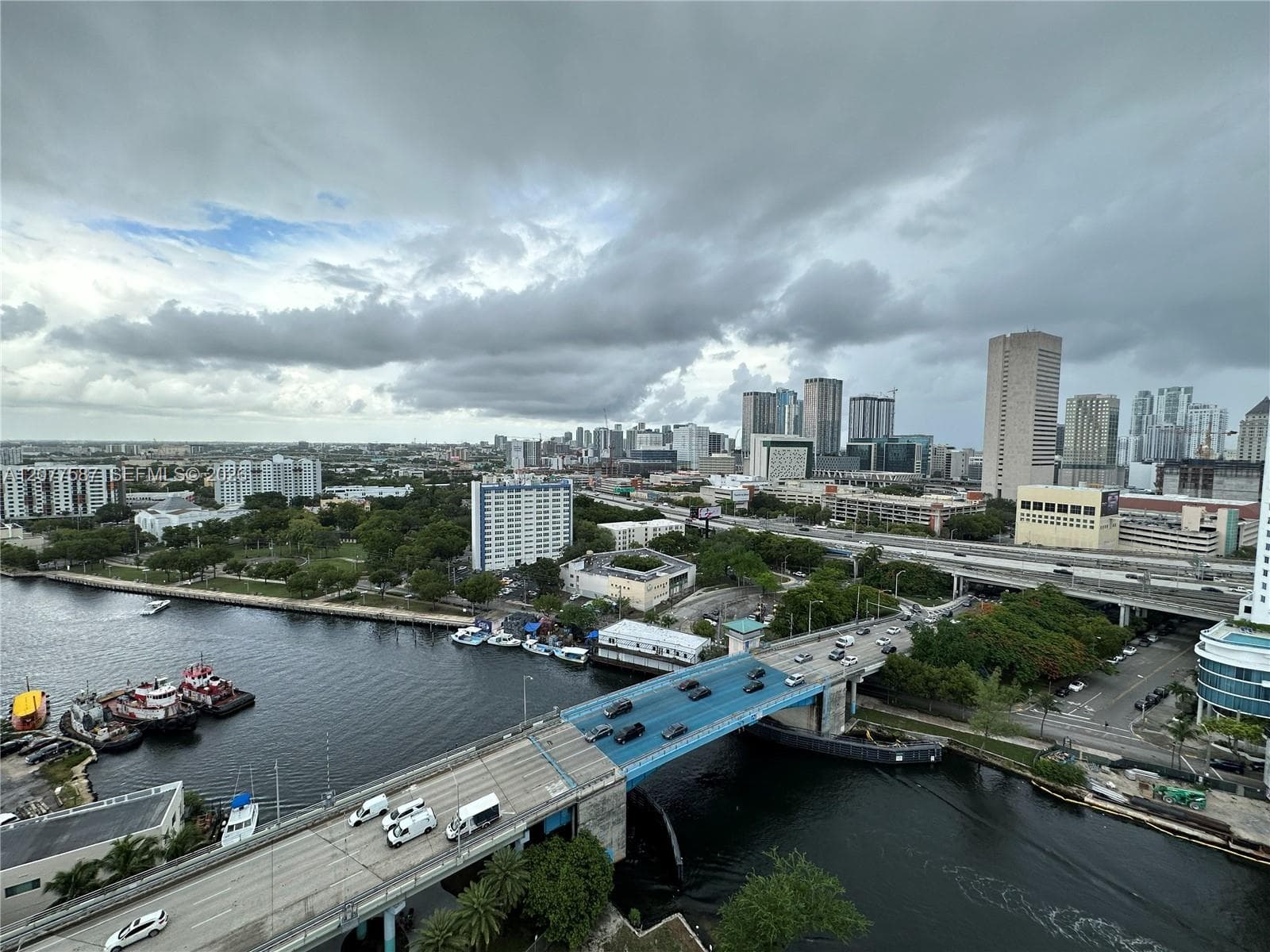Neo Lofts · #PHI02 in Miami - Photo 9