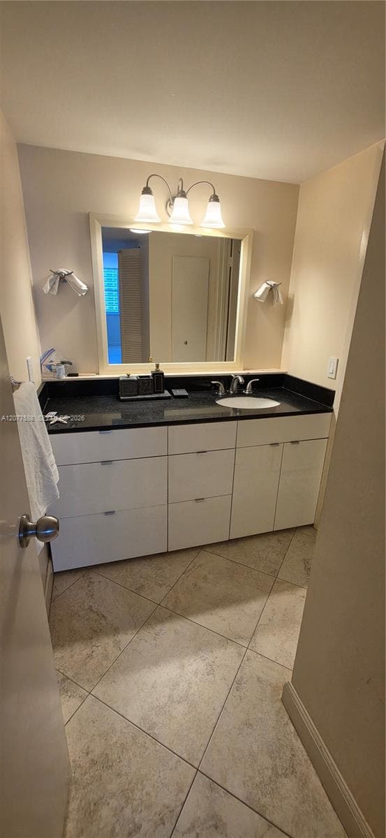 LA MER ESTATES EAST CONDO · #2001 in Hallandale Beach - Photo 13