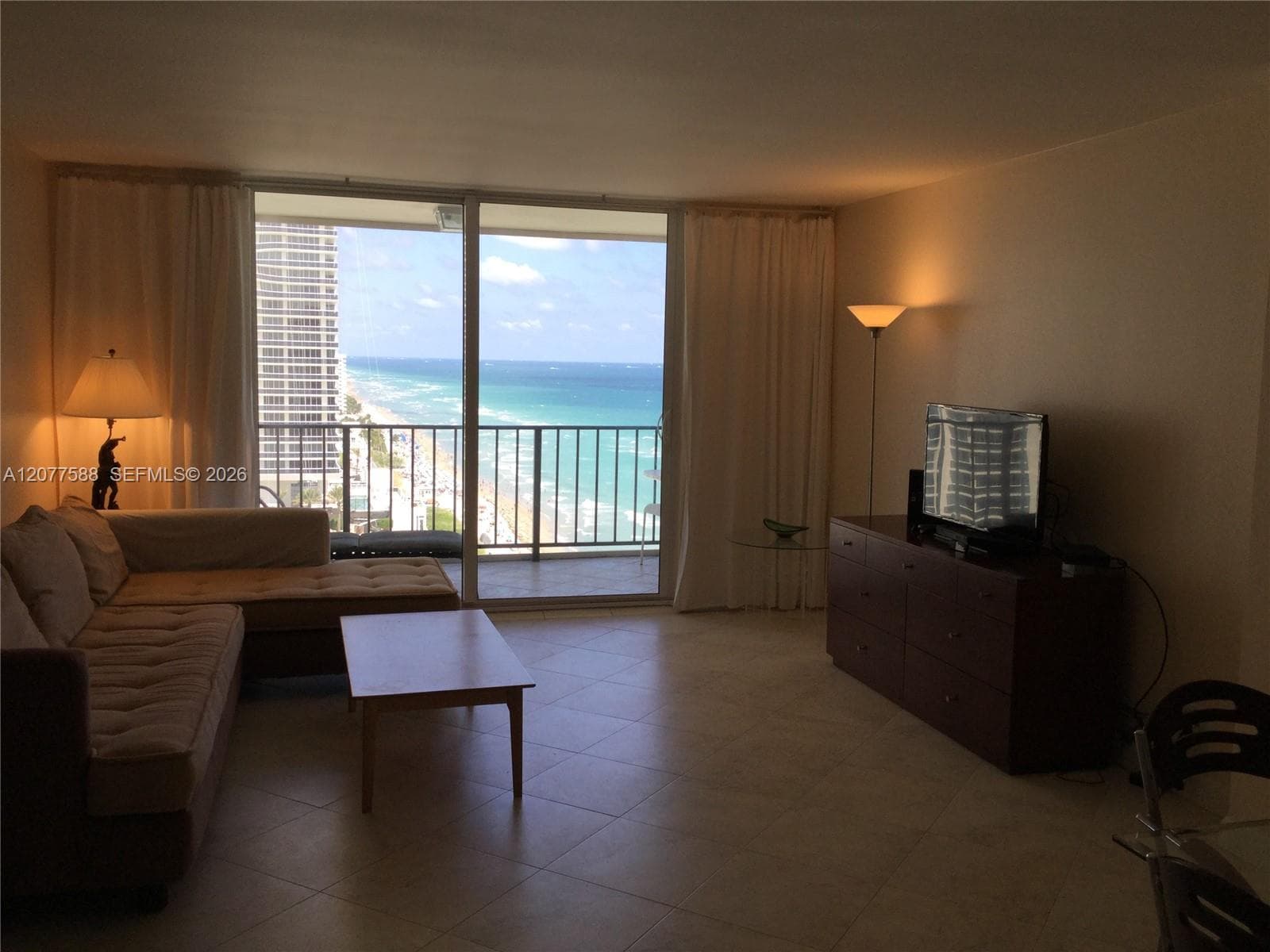 LA MER ESTATES EAST CONDO · #2001 in Hallandale Beach - Photo 10