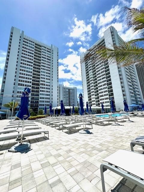 LA MER ESTATES EAST CONDO · #2001 in Hallandale Beach - Photo 4