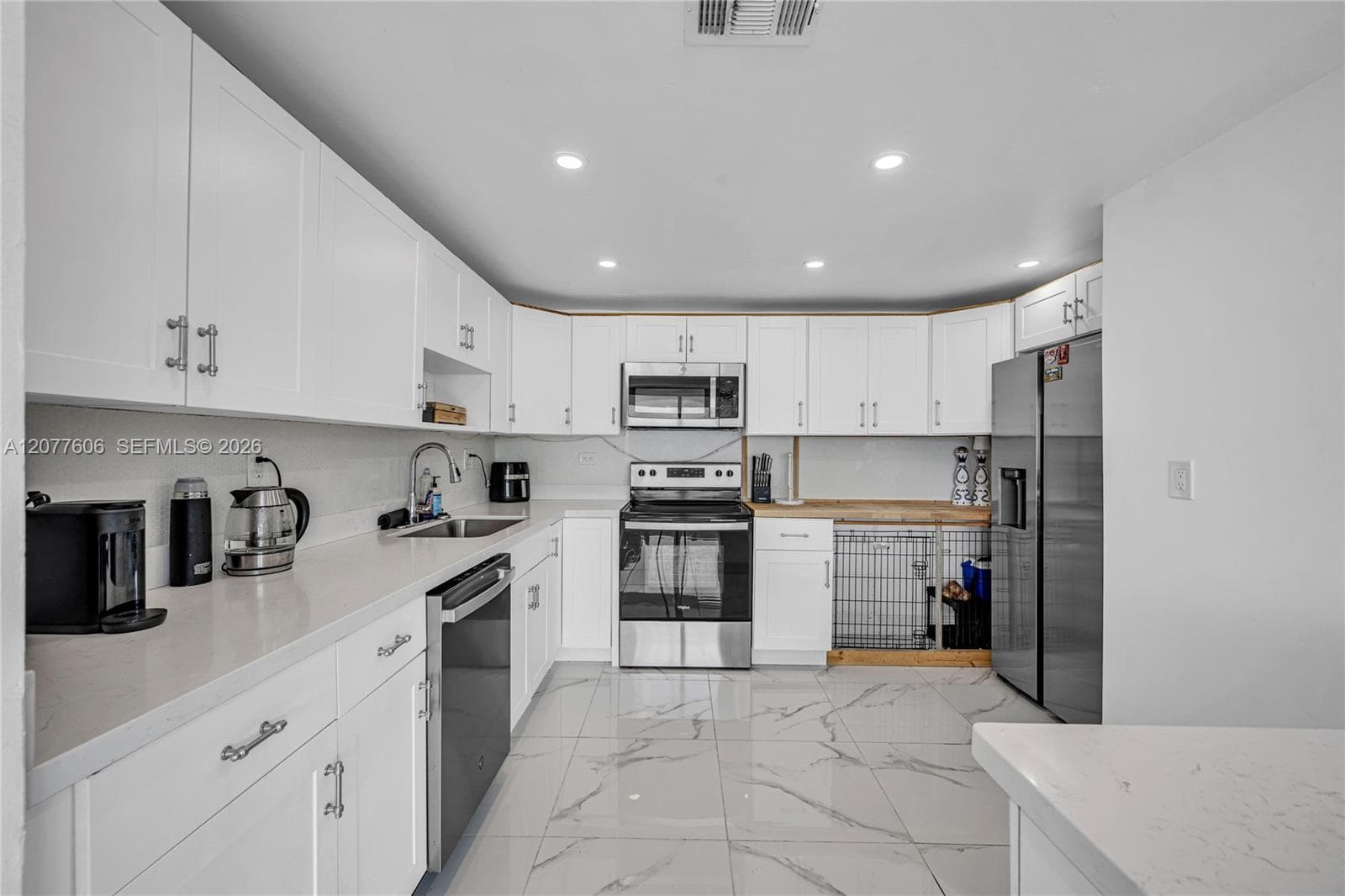 7545 E Treasure Dr Condom · #9A in North Bay Village - Photo 12