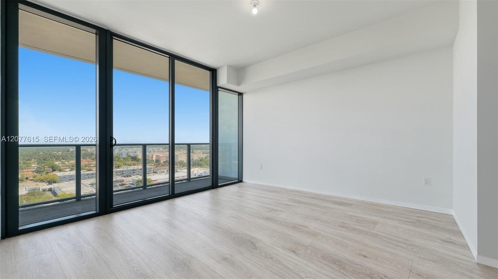 Hallandale Oasis · #1102 in Hallandale Beach - Photo 9