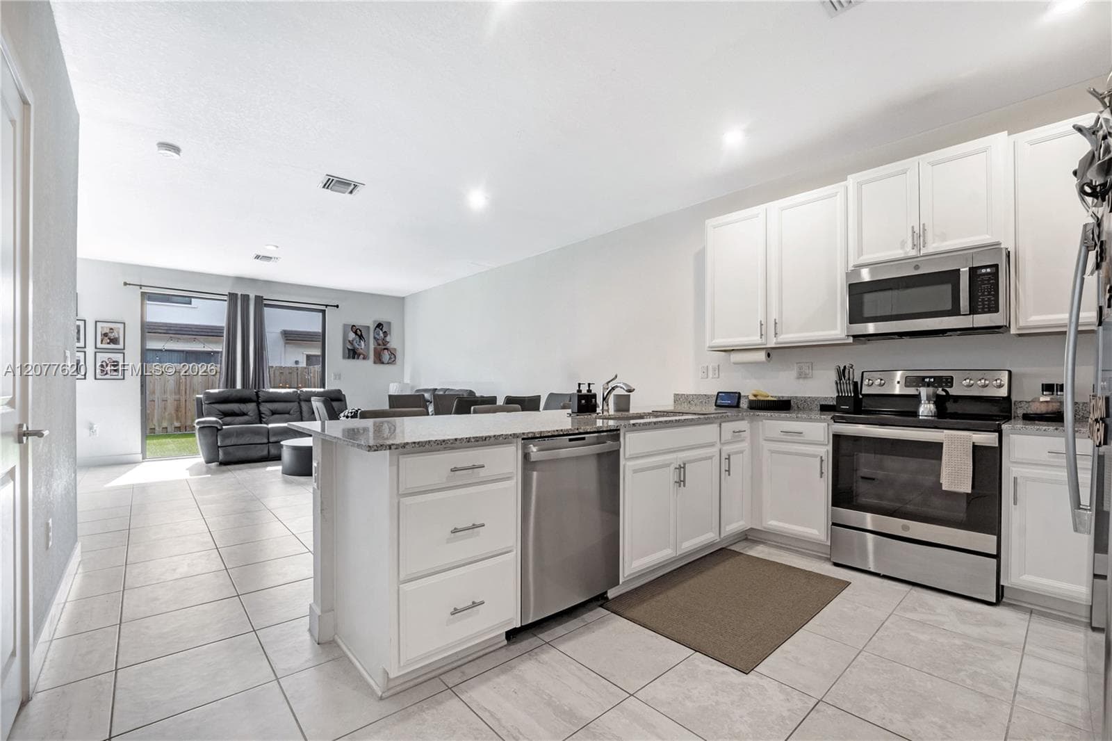 23357 SW 110th Ct photo 2