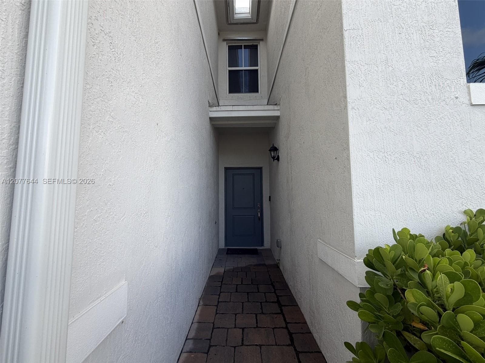 1763 SE 8th Ter #0 photo 2