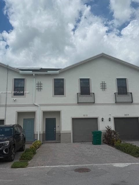 813 SW 11th Ter #0 photo 18