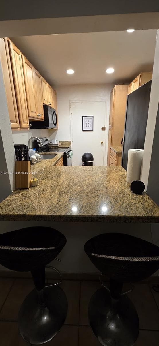 APOLLO CONDO · #5H in Miami Beach - Photo 16