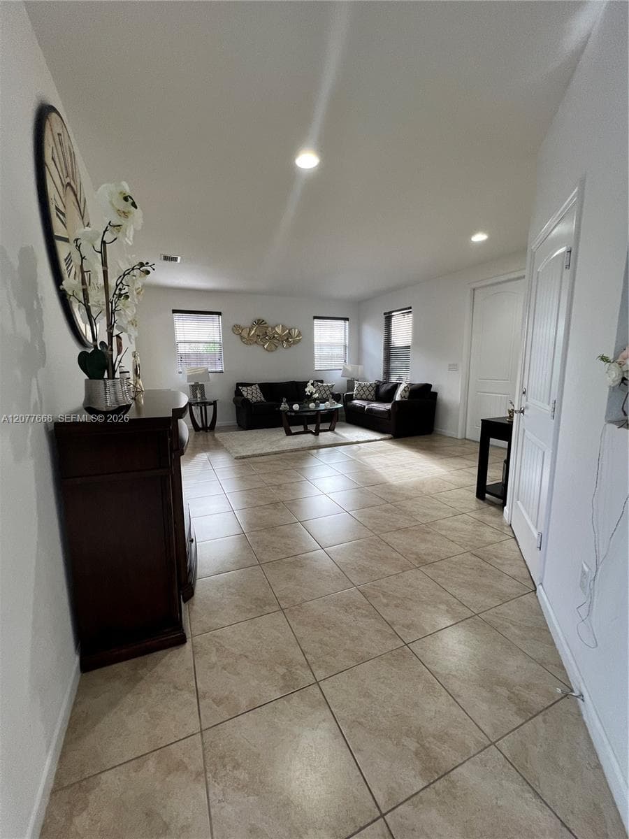 4108 NE 20th St #4108 photo 3