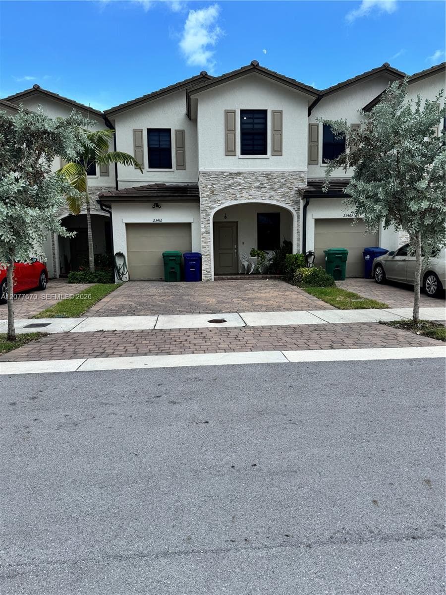 23461 SW 129th Pl photo 1