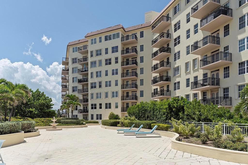 3745 S. Ocean Boulevard, Palm Beach - am