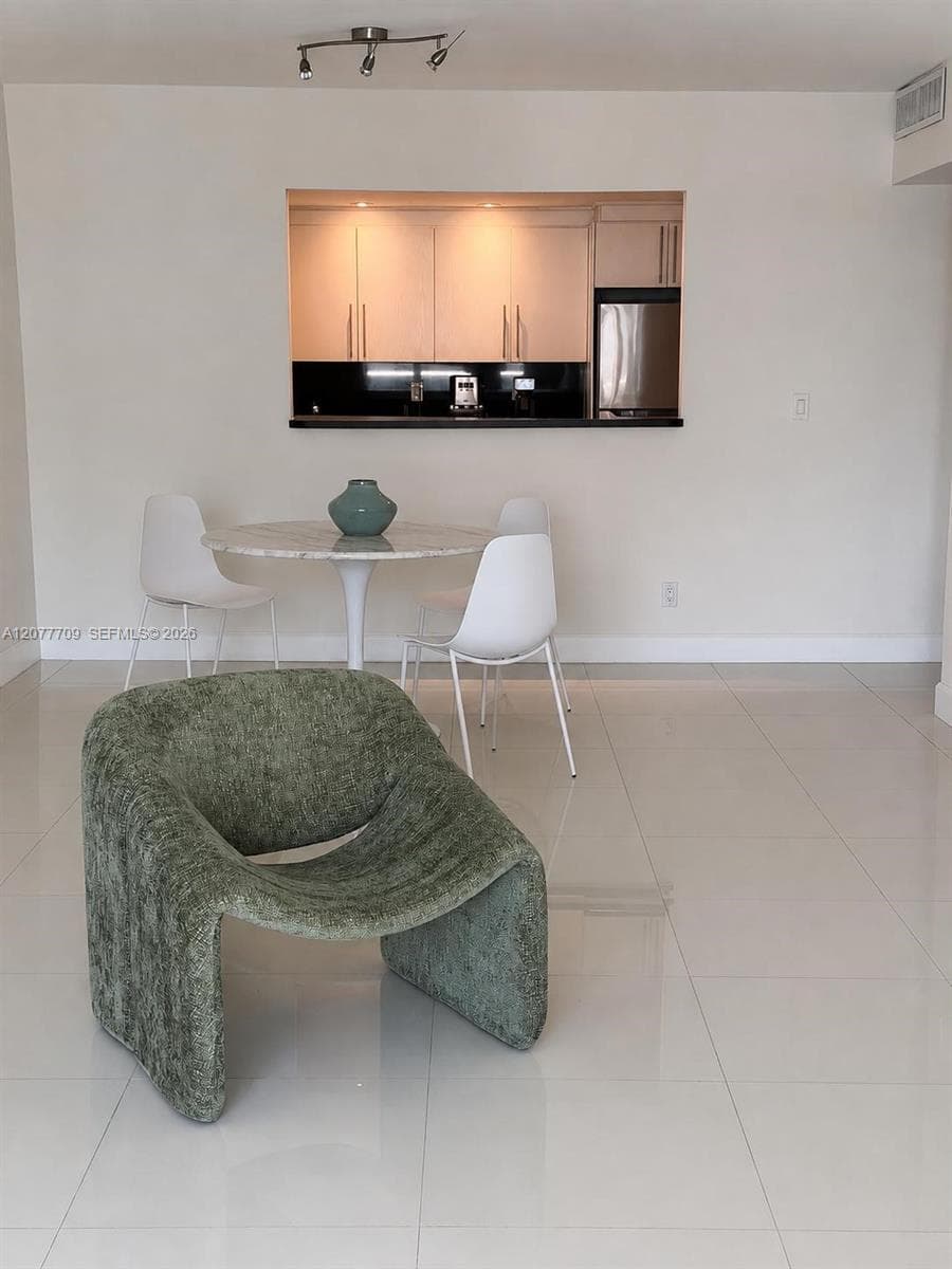 OCEANVIEW BUILDING A COND · #1418 in Sunny Isles Beach - Photo 8
