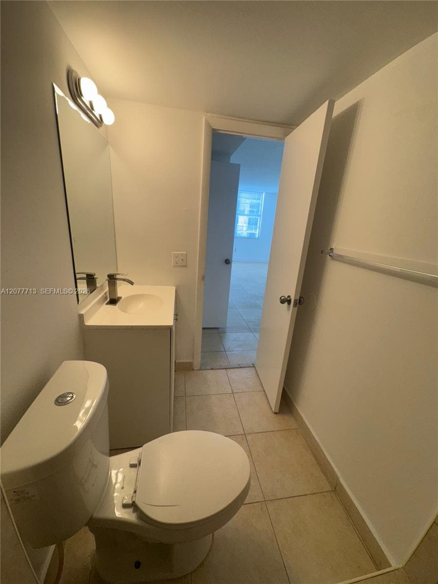 MONTECARLO CONDO · #B-412 in Miami - Photo 27