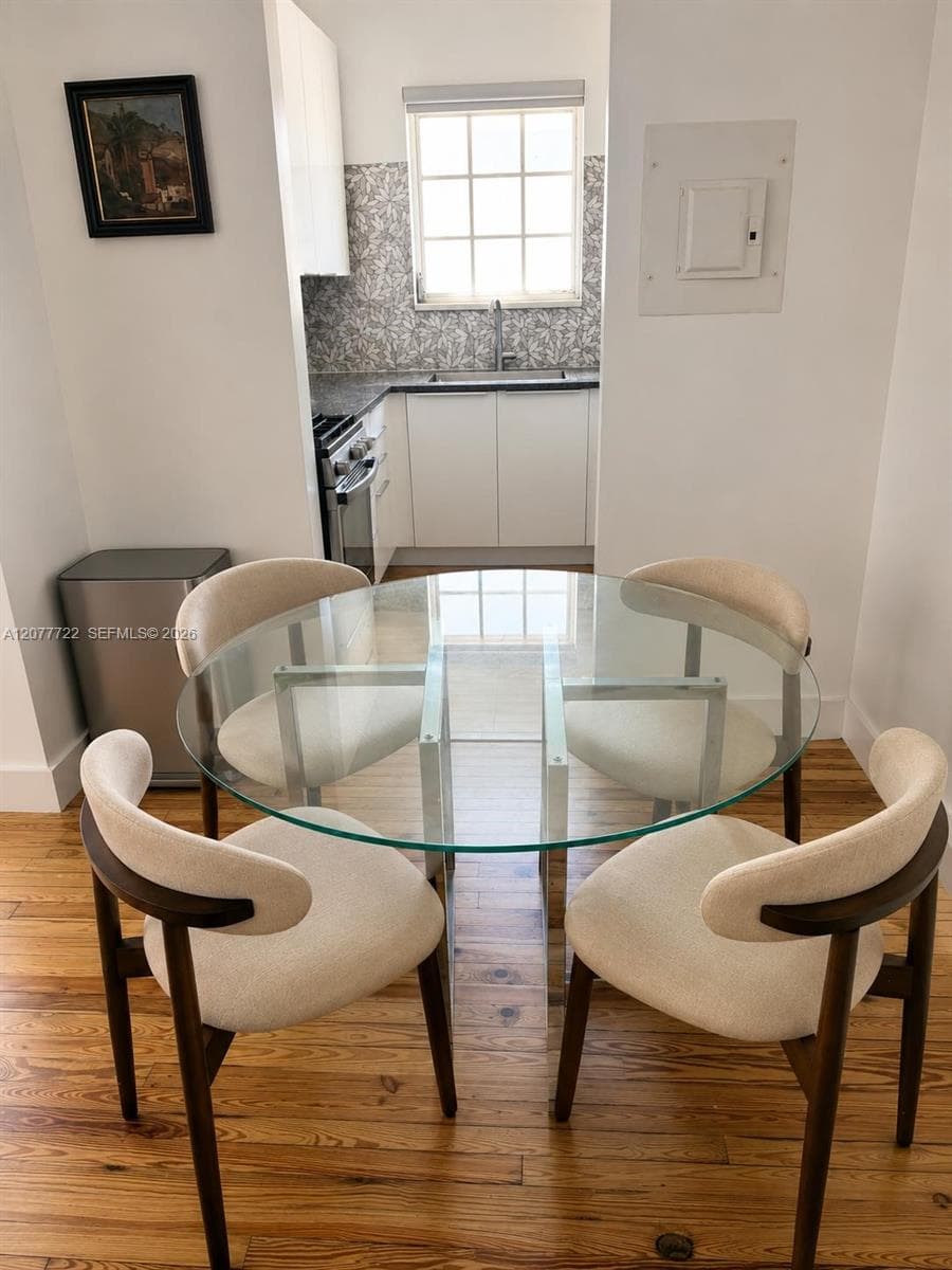 830 10th St · #3 in Miami Beach - Photo 1