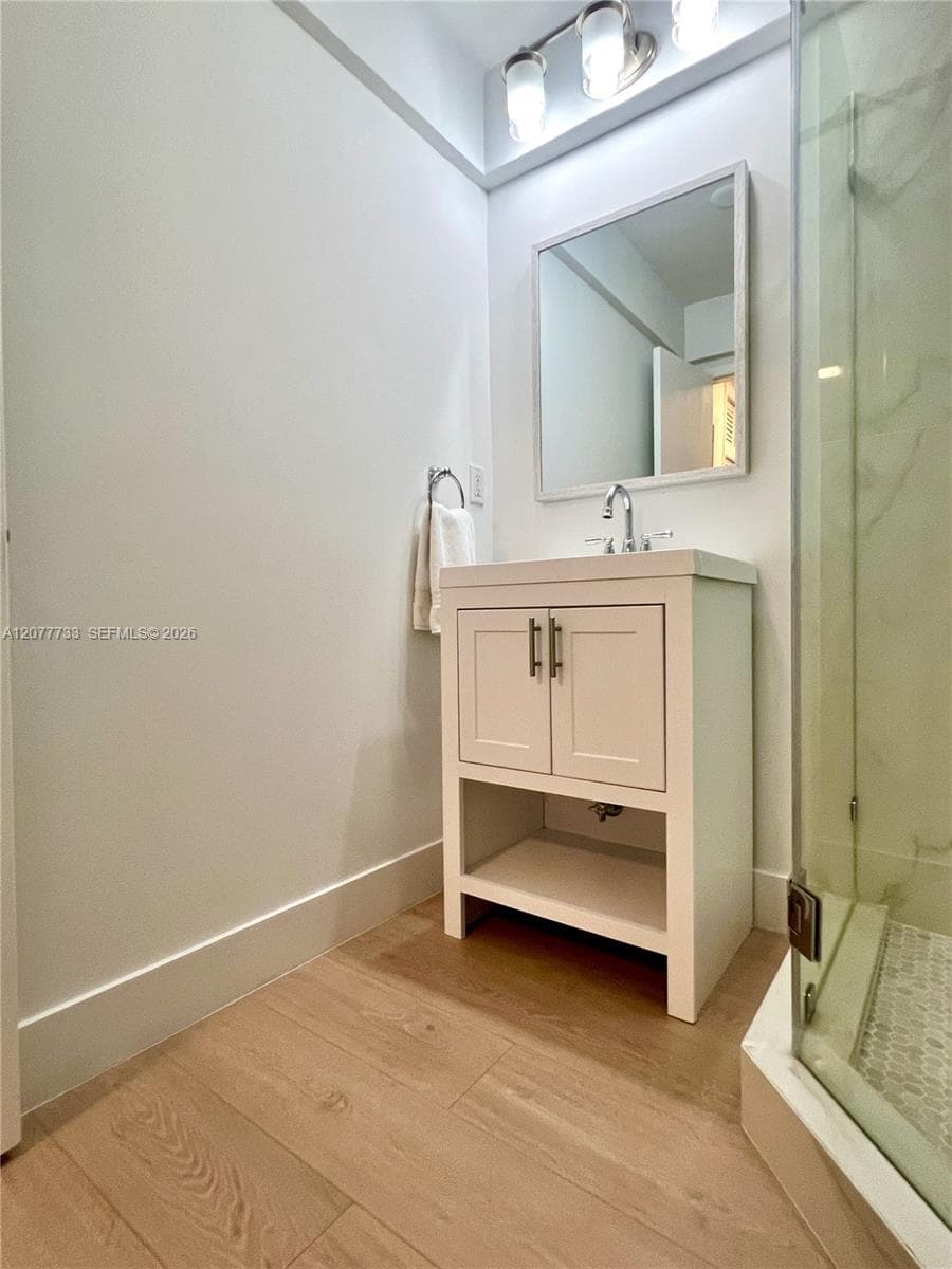 INDIES CONDO · #8 in Key Biscayne - Photo 28