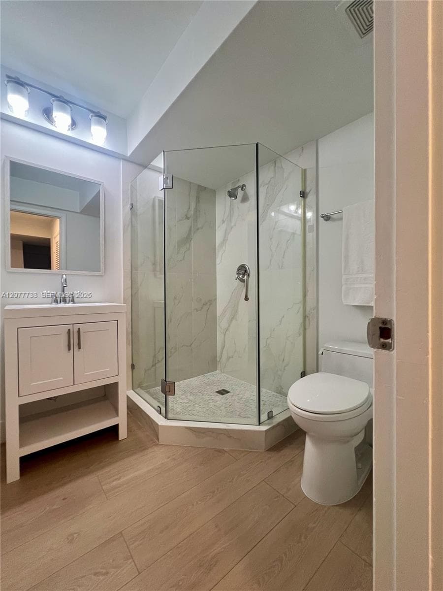 INDIES CONDO · #8 in Key Biscayne - Photo 30