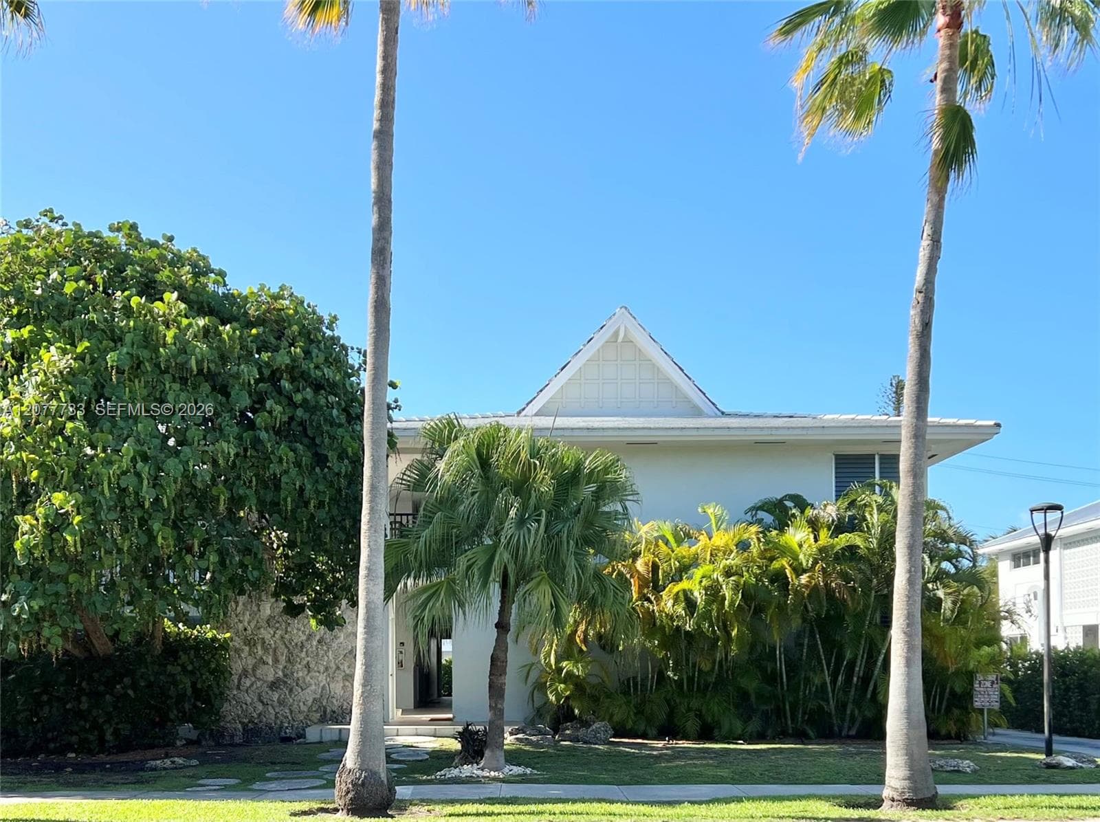INDIES CONDO · #8 in Key Biscayne - Photo 40