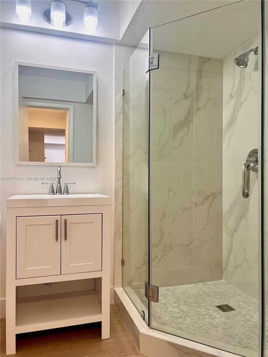 INDIES CONDO · #8 in Key Biscayne - Photo 29