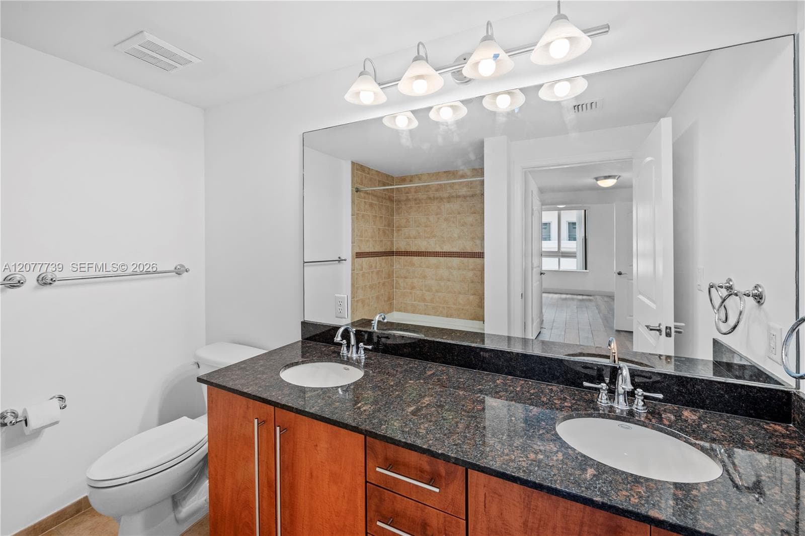 TOSCANO CONDO · #706S in Miami - Photo 7