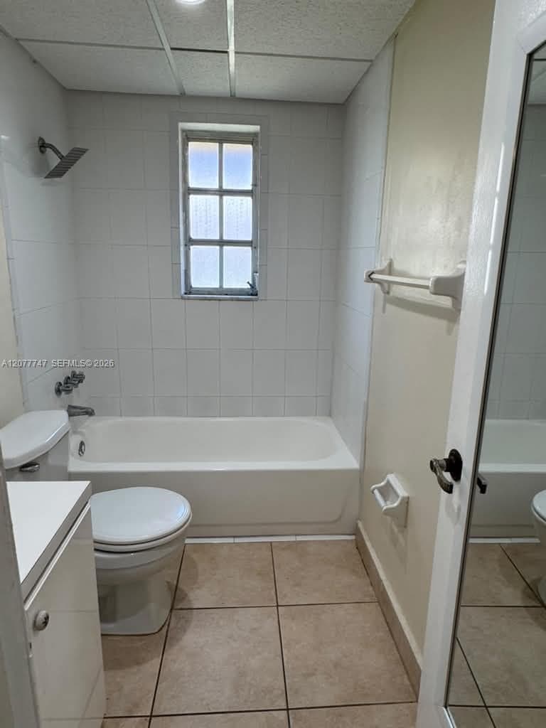 BATHROOM PHOTO 8650 #1Inbox