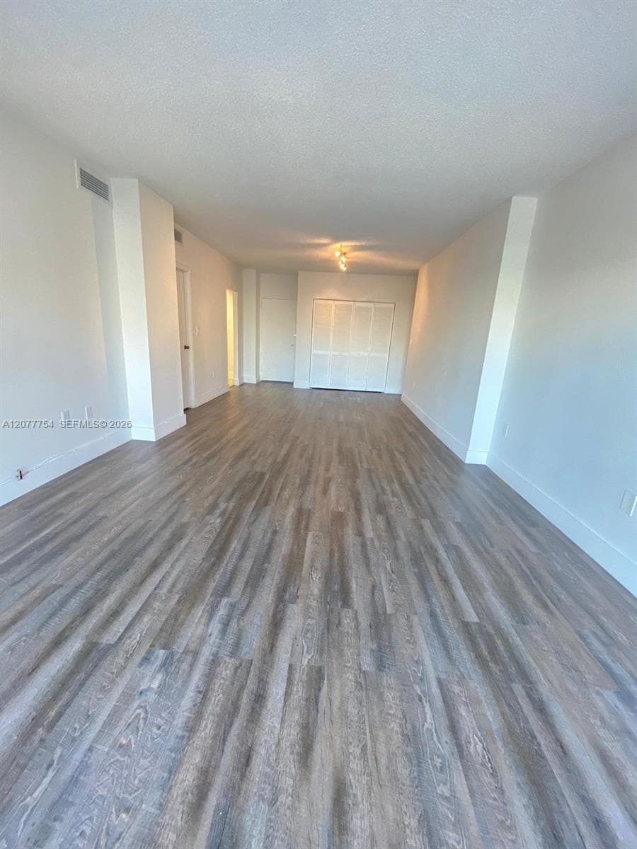 ARLEN HOUSE WEST CONDO · #825 in Sunny Isles Beach - Photo 11