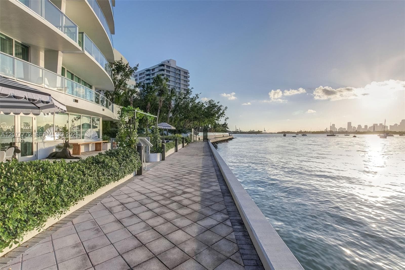 CAPRI SOUTH BEACH · #902 in Miami Beach - Photo 46
