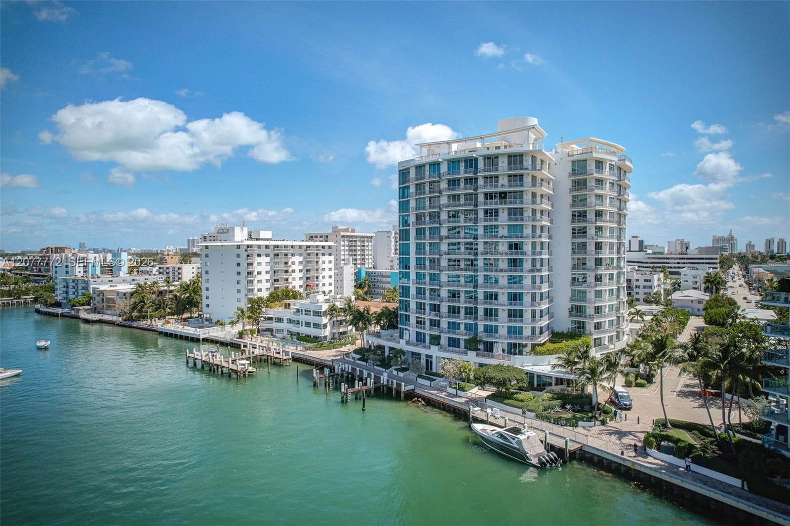 CAPRI SOUTH BEACH · #902 in Miami Beach - Photo 4