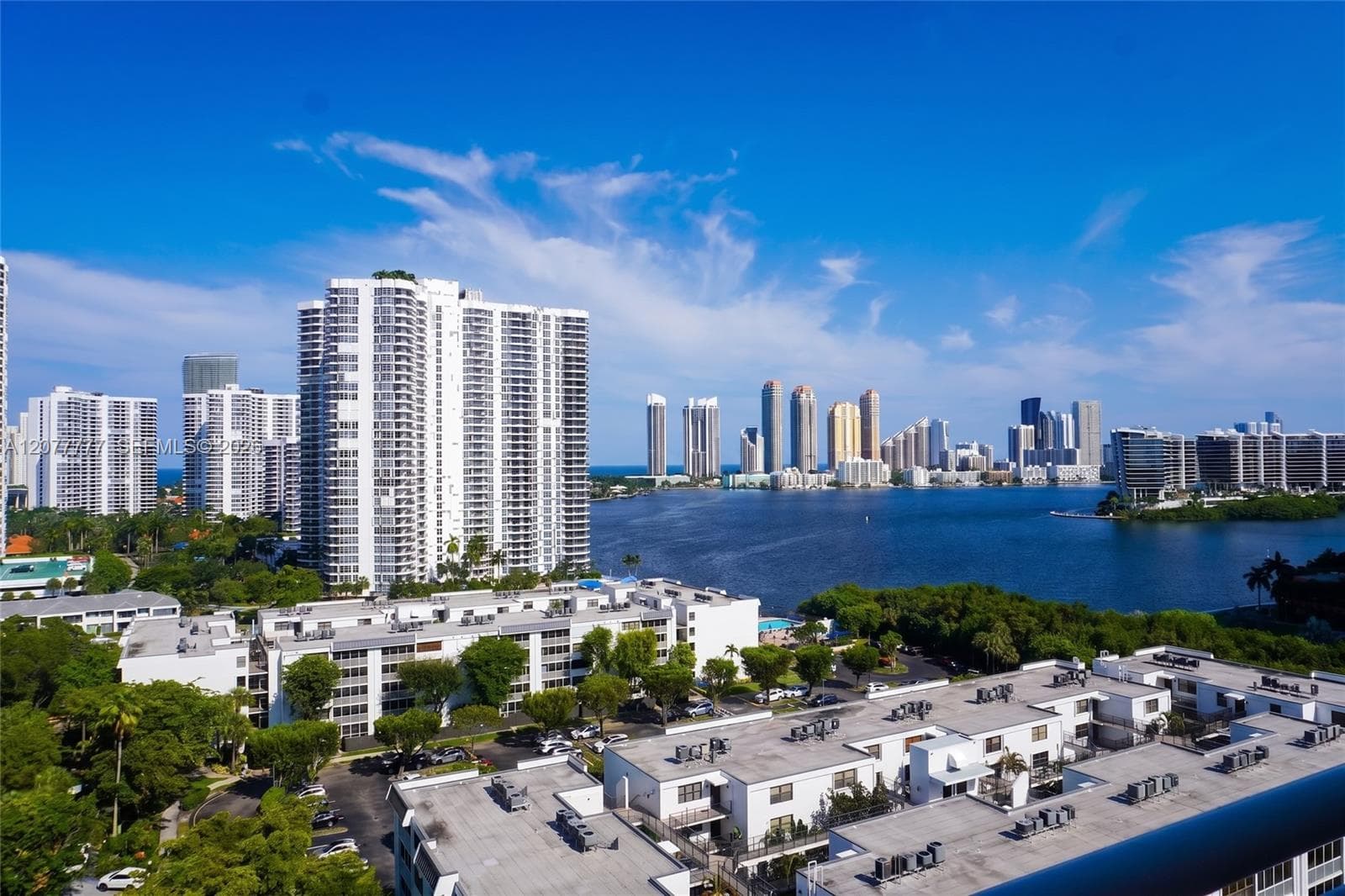 PARC CENTRAL EAST · #1612 in Aventura - Photo 21