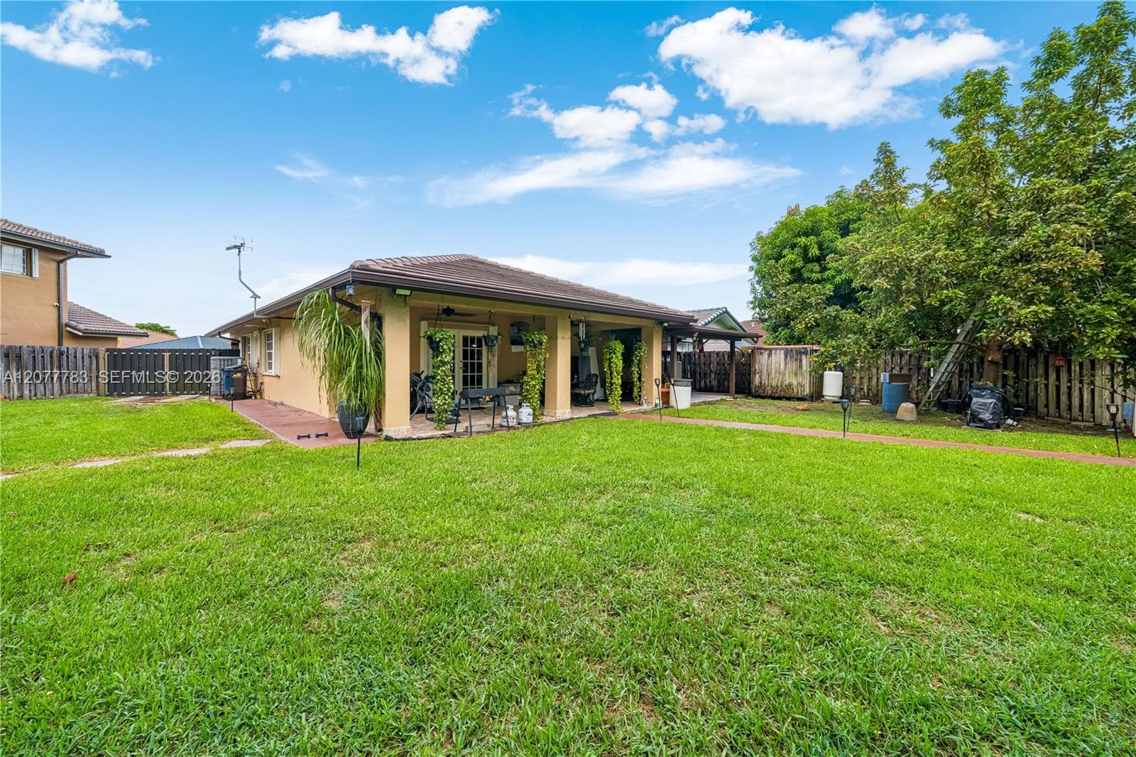 7920 SW 163rd Pl photo 27