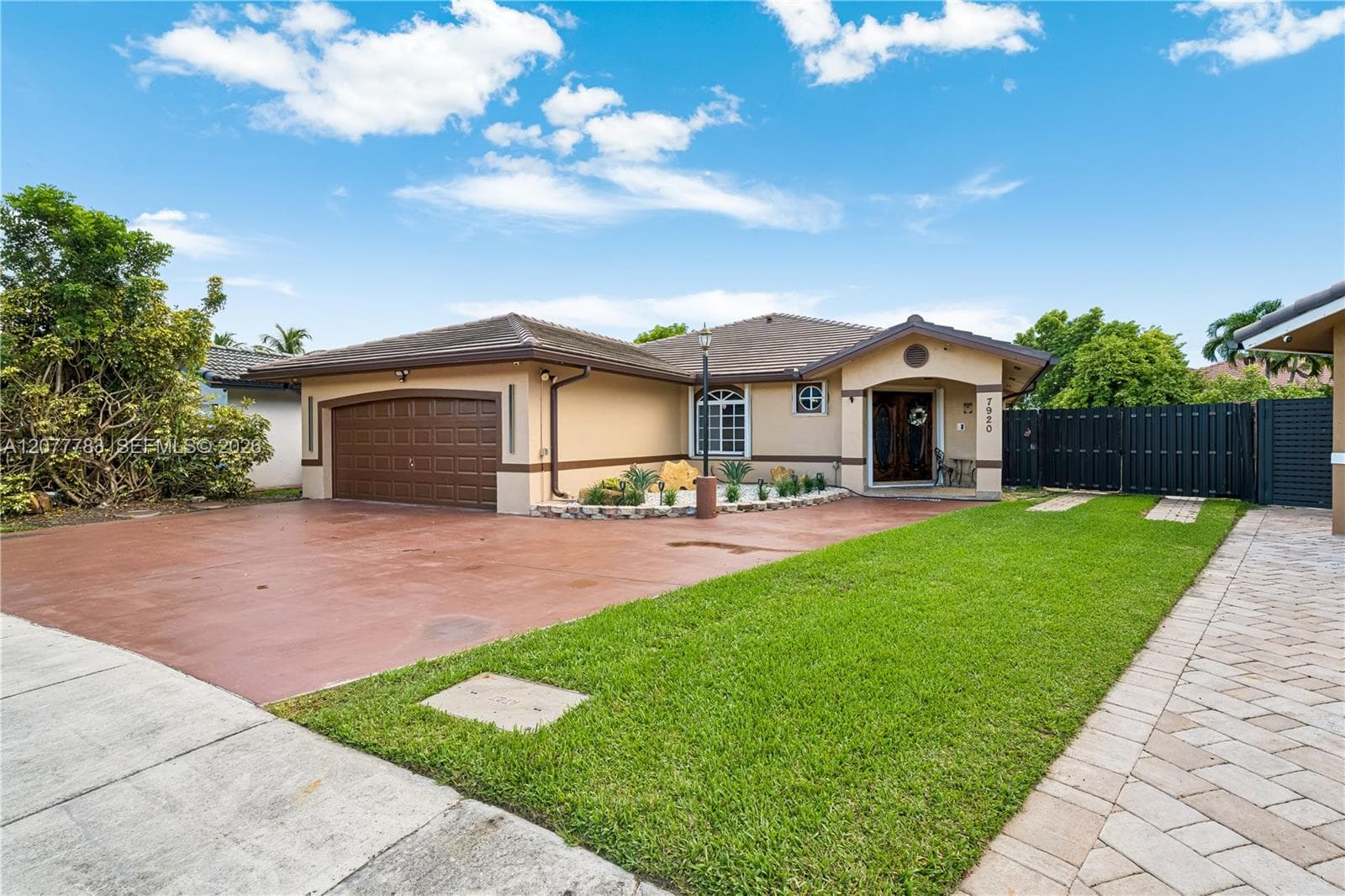 7920 SW 163rd Pl photo 2
