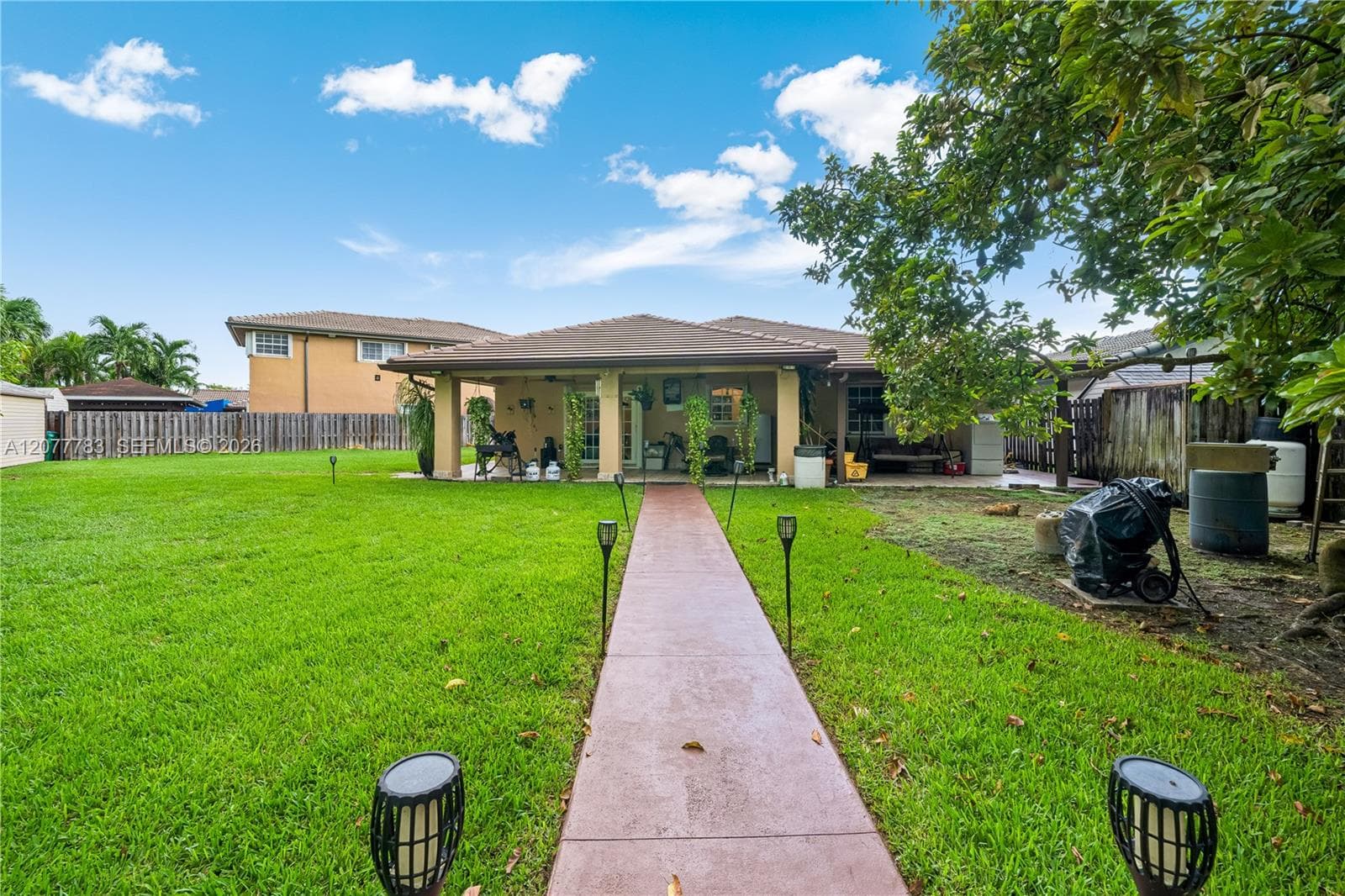 7920 SW 163rd Pl photo 25