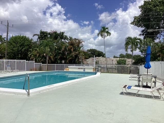 ROLLING GREEN CONDO C · #C212 in Miami - Photo 48