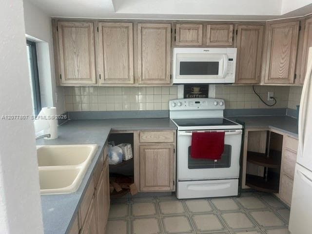 15821 SW 102nd Ct photo 5