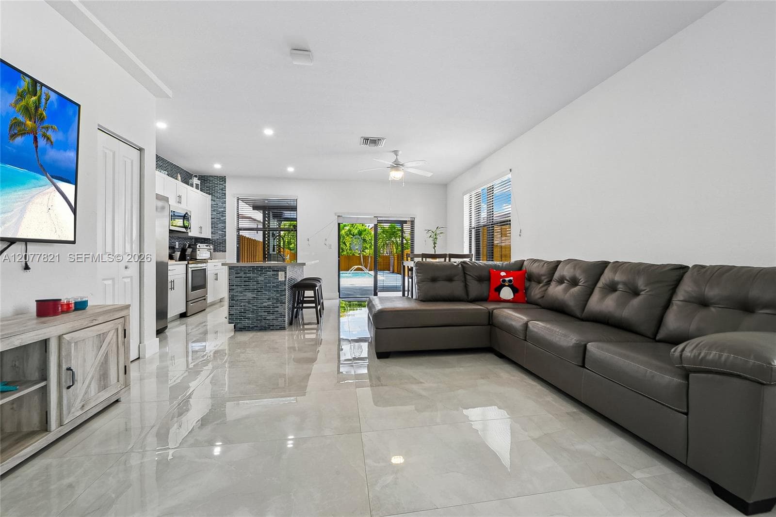24980 SW 107 Ct photo 4