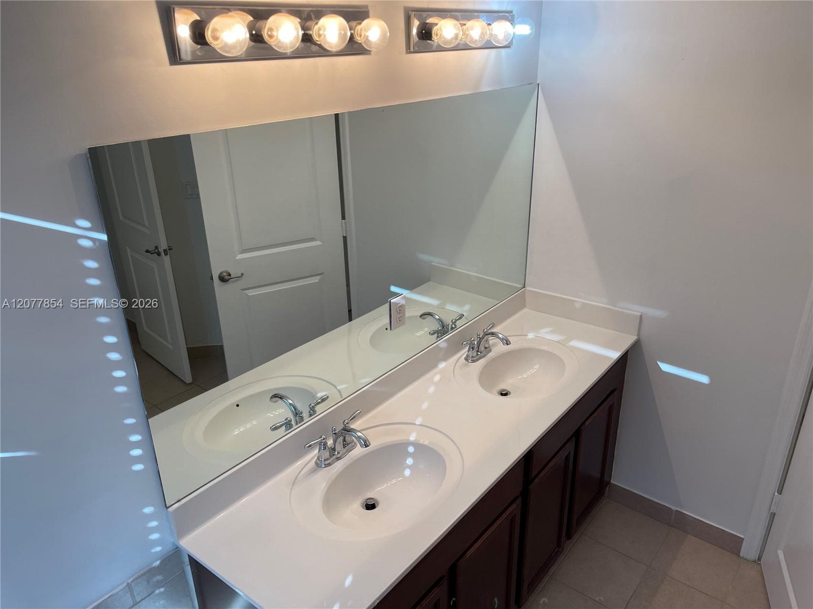 165 SE 21st Ter photo 16