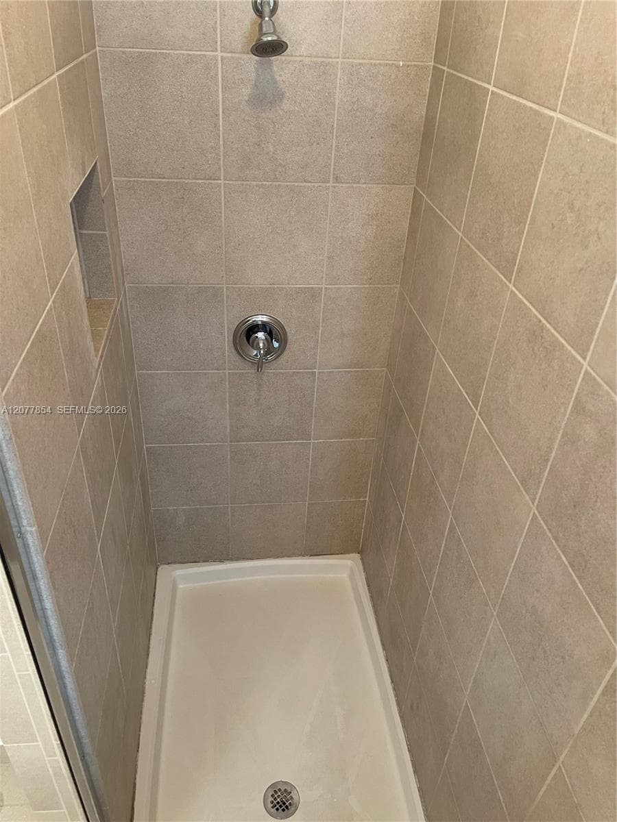 165 SE 21st Ter photo 10
