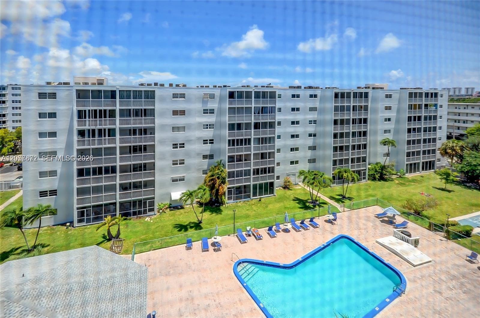 301 Ne 14TH · #702 in Hallandale Beach - Photo 2